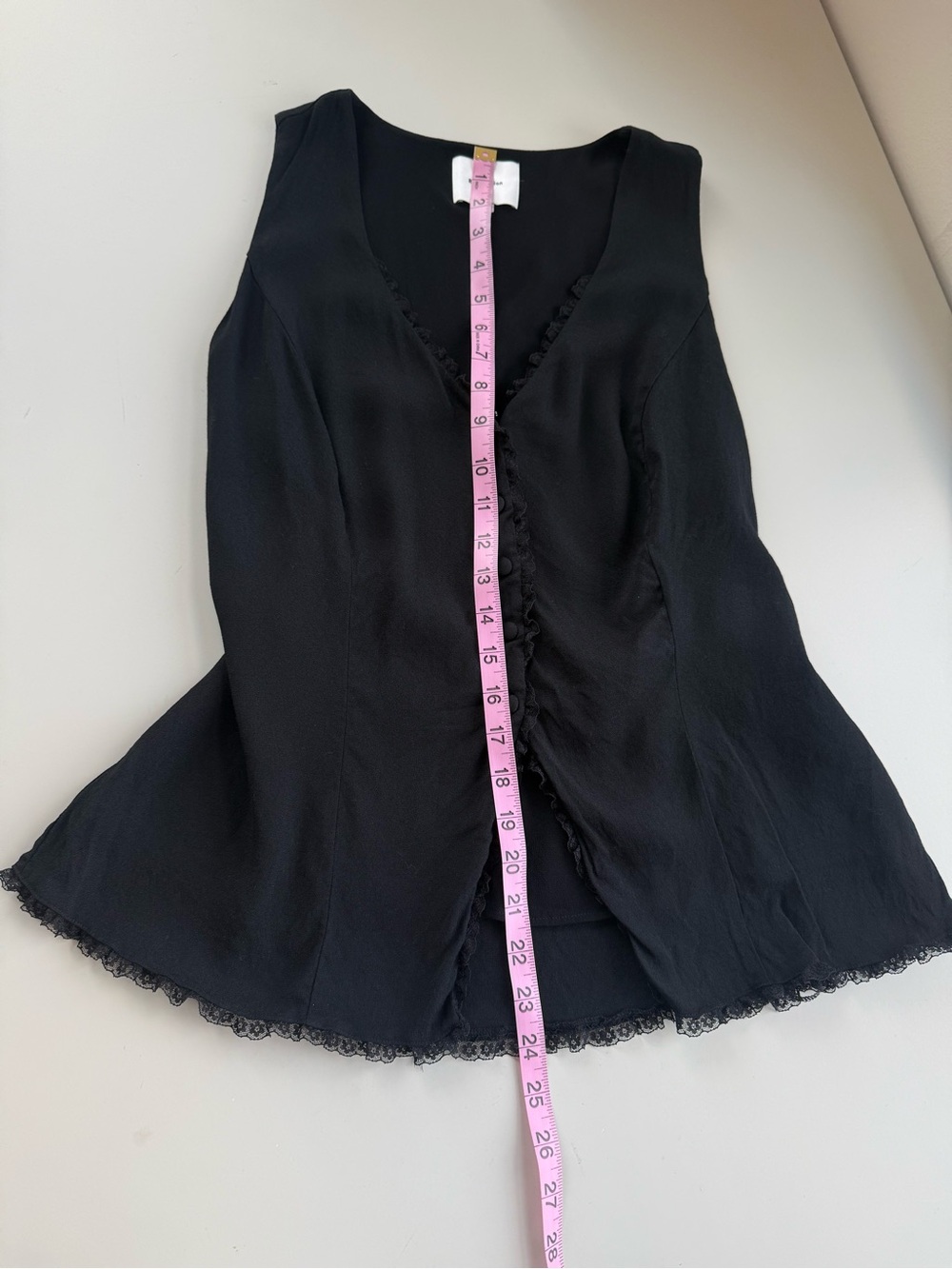 Reformation Skylar Lace Top Black Noir 16 - Picture 10 of 14